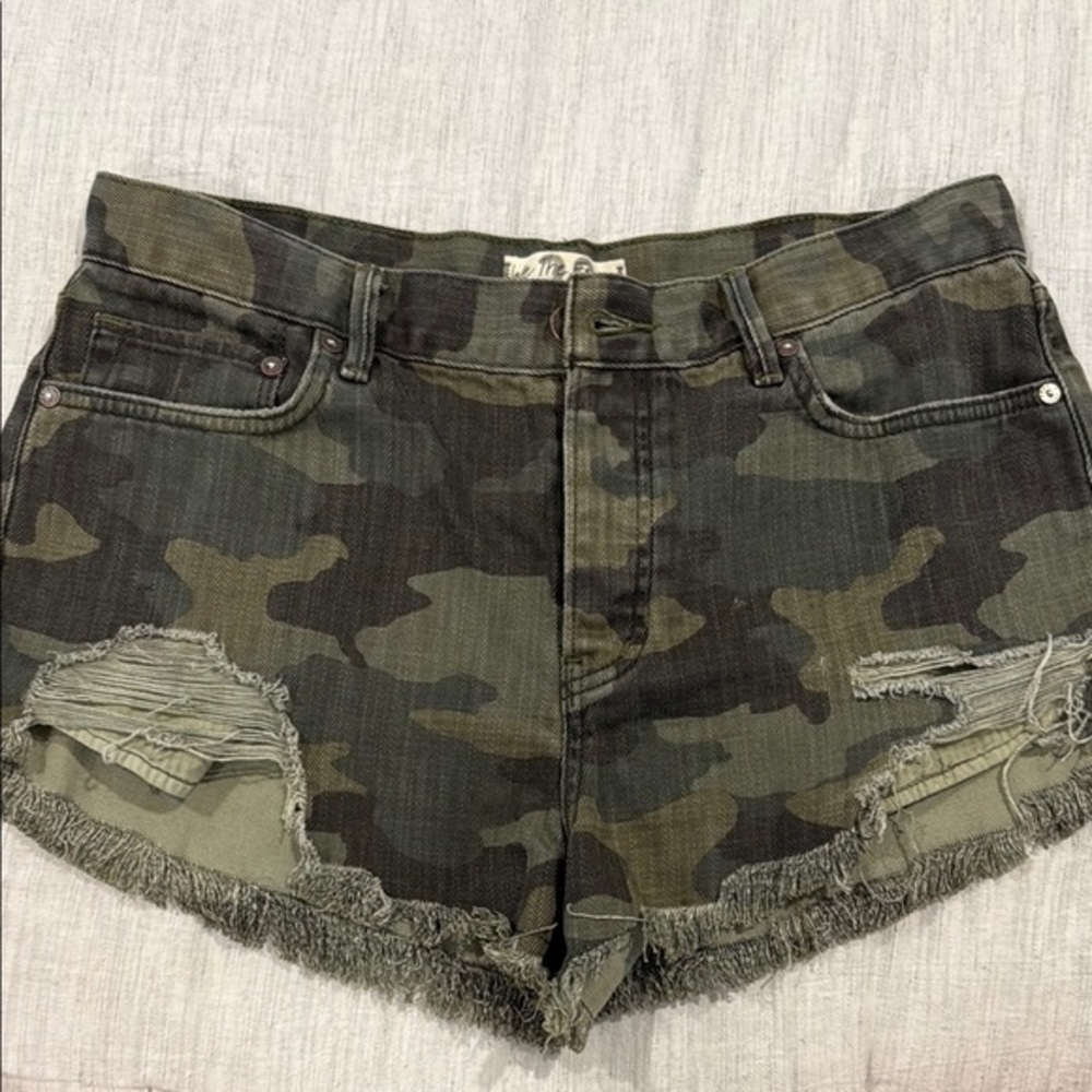 We the Free shorts